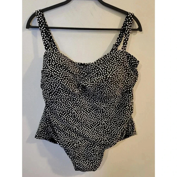 Cataline One Piece Polka Dot Swimsuit - Picture 4 of 4